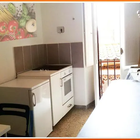 Borgia's Burrow +doyoubnb Concierge * Rome